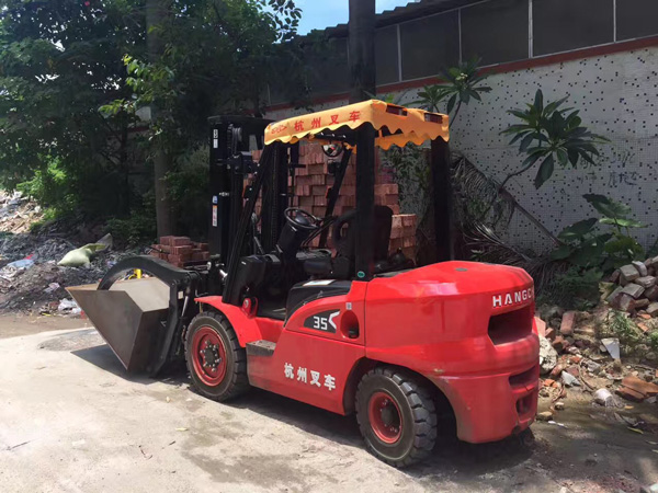 杭州叉車丨叉車散熱器保養好，別讓小問題造就大事故！