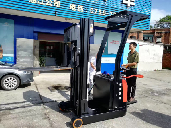 杭州叉車：你應該了解的電動叉車安全作業知識！