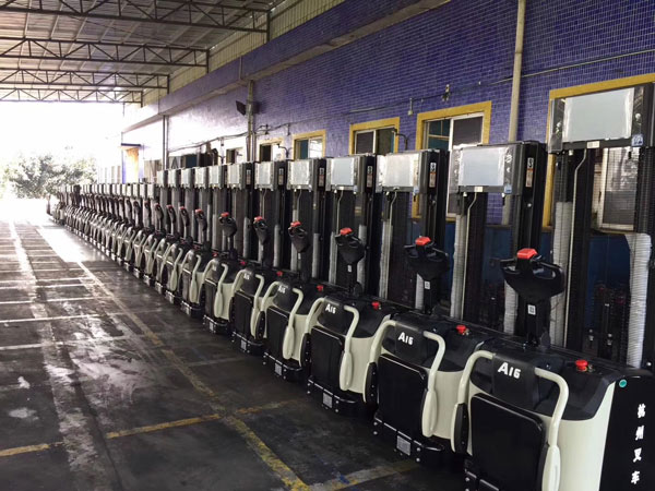 在廣州叉車市場，用最優惠的價格換取性價比最高的杭州叉車！