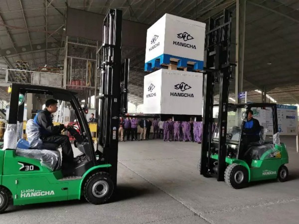 叉車出租，就選杭叉！全型號(hào)叉車租賃，價(jià)格合理！